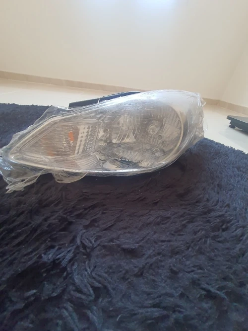 Phare hyundai i10