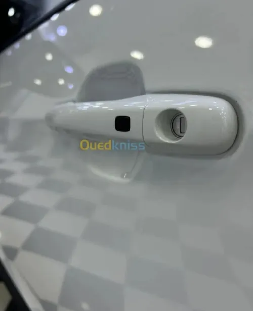 Livan X3 Pro  2025 Automatique (Avec toi ouvrant )