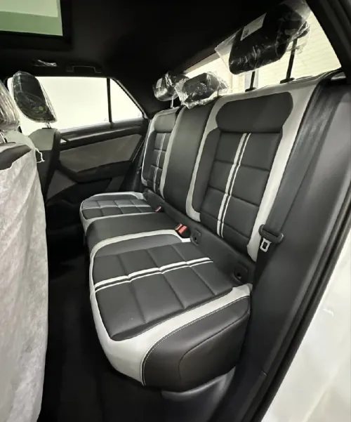 Volkswagen T-Roc 2025 R-Line 