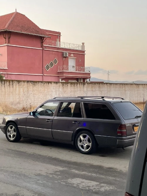 Mercedes Classe E 1990 Classe E