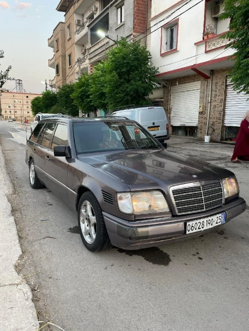Mercedes Classe E 1990 Classe E
