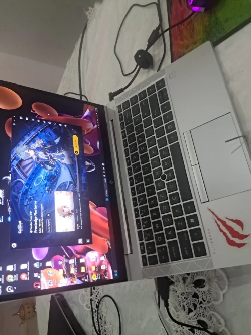 Laptop hp elitebook 845 g8