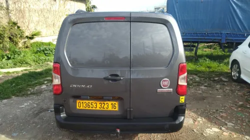 Fiat Doblo 2023 Italie