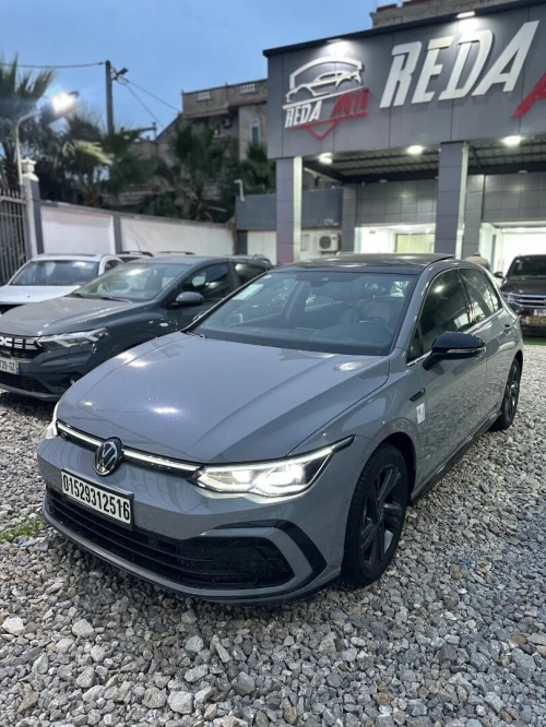 Volkswagen Golf 8 2025 R-Line
