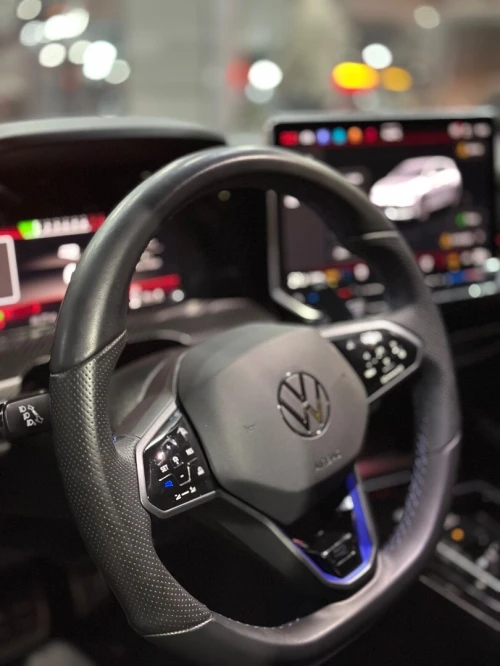 Volkswagen Golf 8 2025 R 20 Years Edition