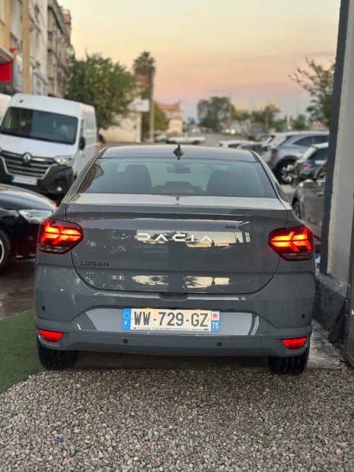 Dacia Logane 2025 
