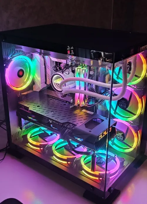 BOITE AURES 7 FAN RGB +POWER SUPLY ROG STRIX GOLD 850 WAT + WATER COLING RAIDMAX 3 FAN RGB WHITE