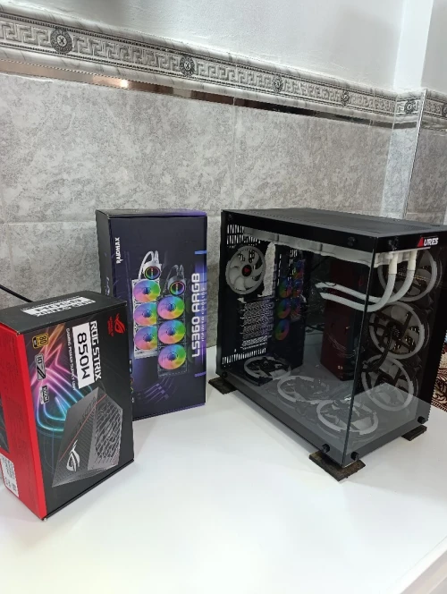 PACK PC GAMER BOITE AURES 7 FAN RGB POWER SUPLY GOLD ROG STRIX 850 WAT WATER COLING RAIDMAX 3 VONTILOU RGB ORAN