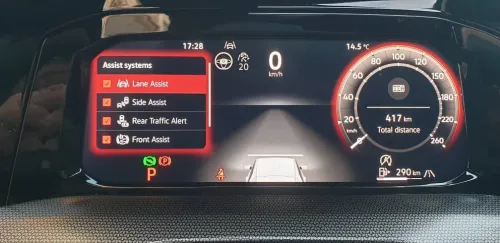 Volkswagen Golf 8 2025 R-Line