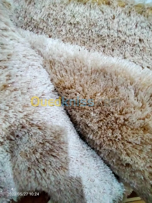 Tapis caniche neuf