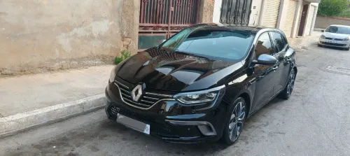 Renault Clio 4 2017 GT Line +