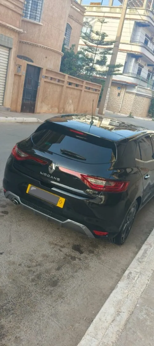 Renault Clio 4 2017 GT Line +