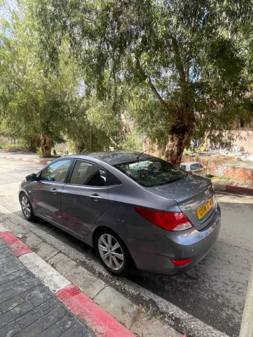 Hyundai Accent RB  4 portes 2017 Accent RB  4 portes