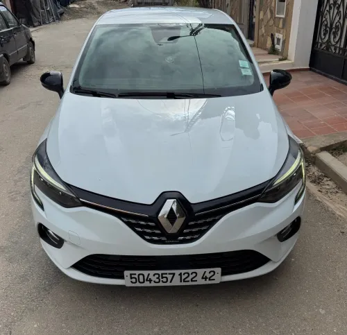 Renault Clio5 2022 Intuns