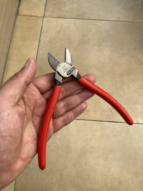 pince coupante knipex bon état