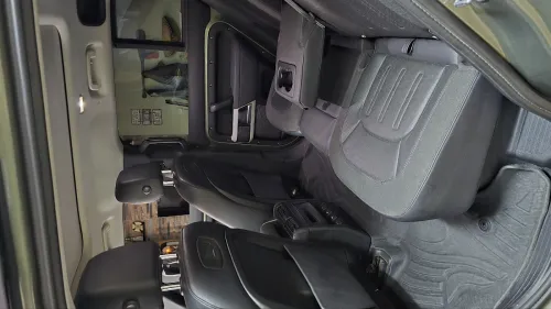 Land Rover Defender 2020 First edition