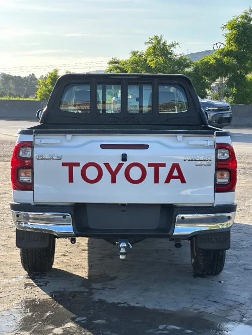 Toyota Revo  2026 عماني
