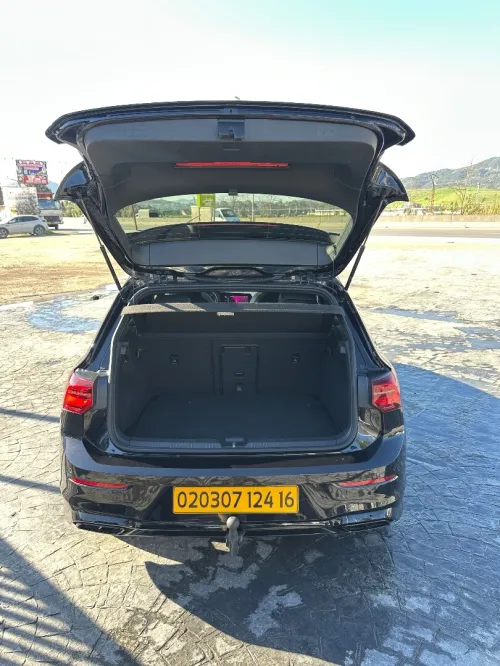 Volkswagen Golf 8 2024 R-Line