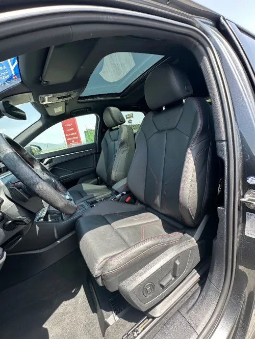Audi Q3 2024 S Line