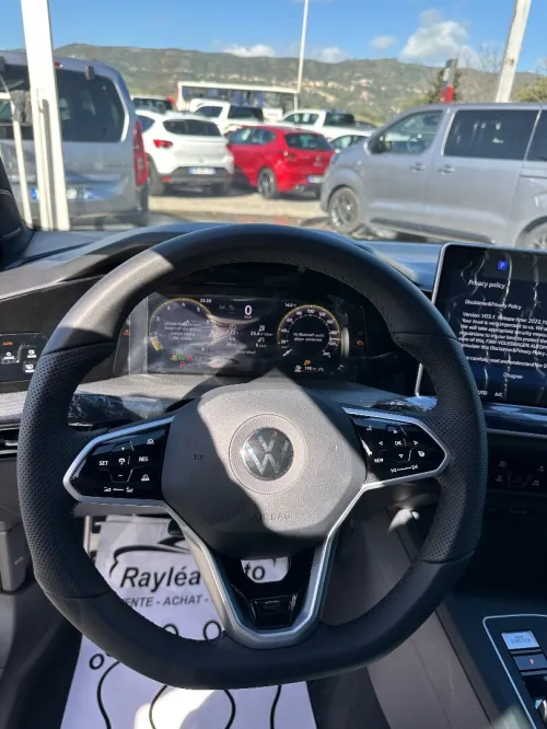 Volkswagen Golf 8.5 2025 R Line