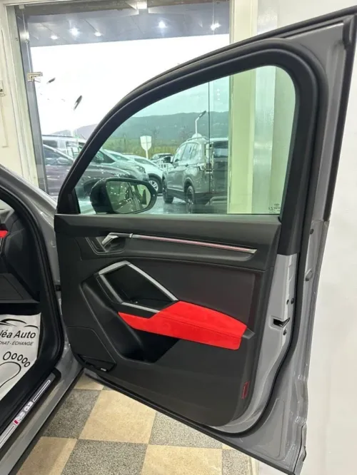 Audi RSQ3 2023 RSQ3