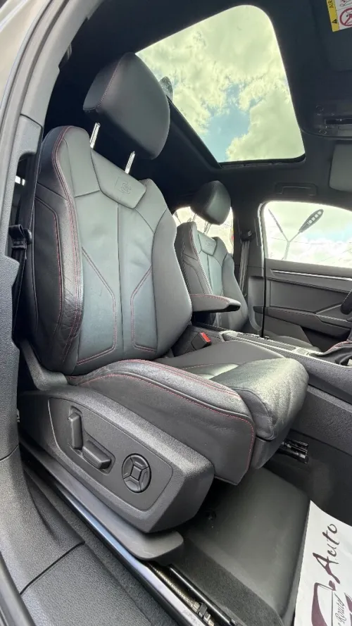 Audi Q3 2023 S line