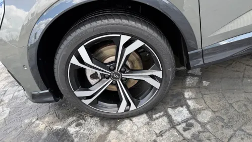 Audi Q3 2023 S line