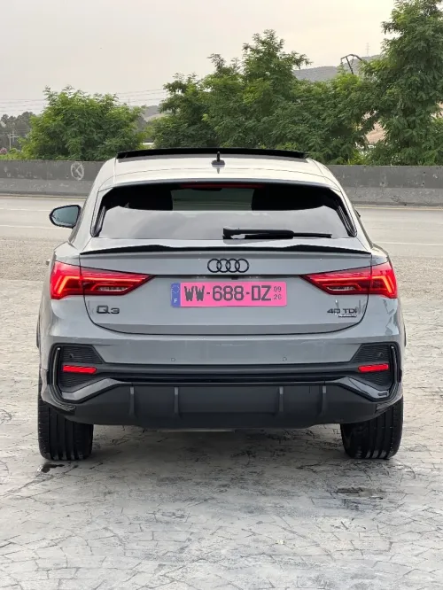 Audi Q3 2024 S Line