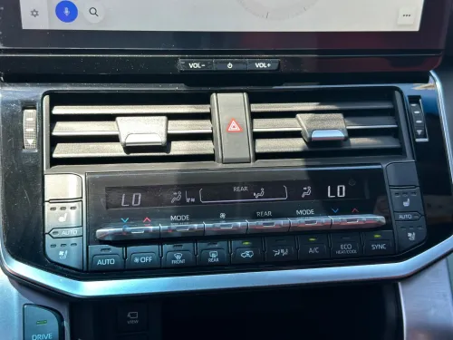 Toyota Land Cruiser  2026 VX-R
