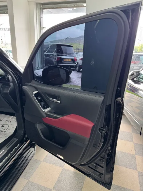 Toyota Land Cruiser  2026 VX-R