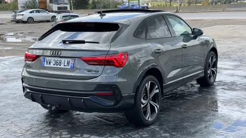 Audi Q3 2023 S line
