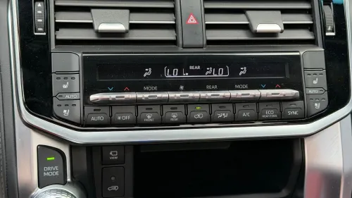 Toyota Land Cruiser  2026 VX-R
