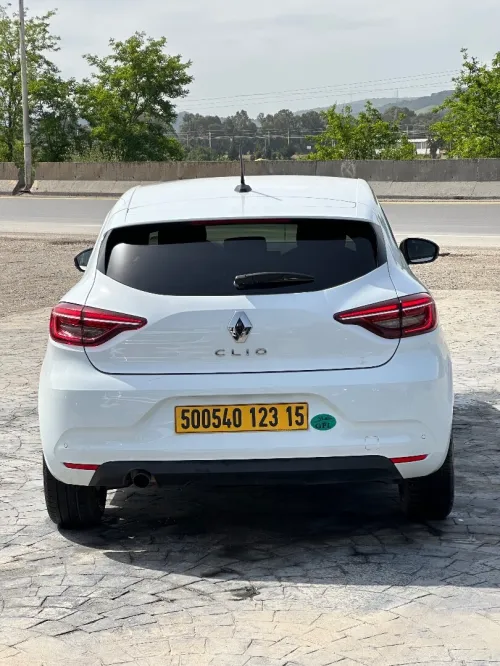 Renault Clio 5  2023 Evolution