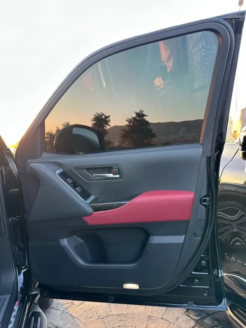 Toyota Land cruiser 2026 VXR édition, black