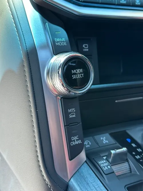Toyota Land Cruiser  2026 VX-R
