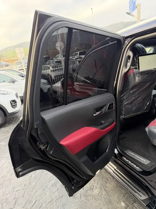 Toyota Land Cruiser  2026 VXR