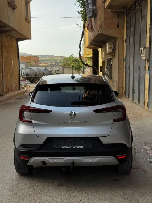 Renault Captur 2023 Limited
