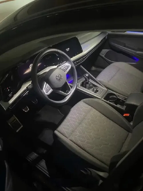 Volkswagen Golf 8 2023 Move