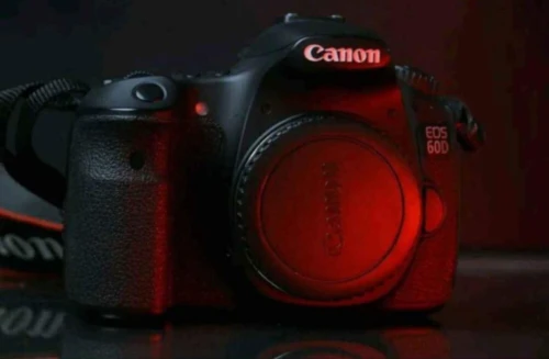 CANON 60 D