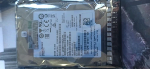 DISQUE DUR HP 300GO 10K SAS   2.5 Pour Serveurs Gen8 Gen9