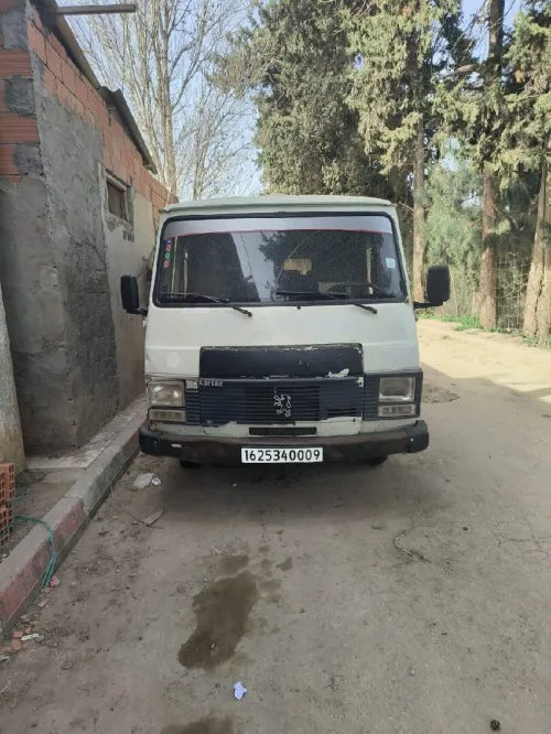 Peugeot Karsan J9 2000 