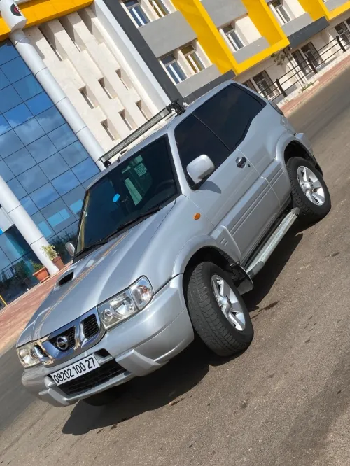 Nissan Terrano 2000 