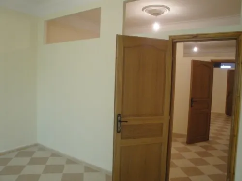 Location Local F8 Tipaza Kolea