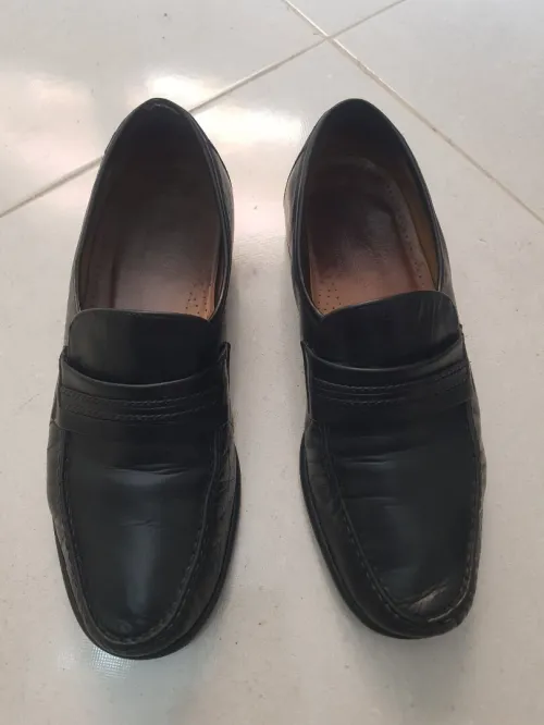 Souliers véritable en cuir