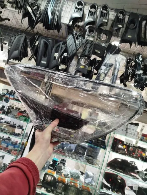 Verre de phare Renault Clio 5