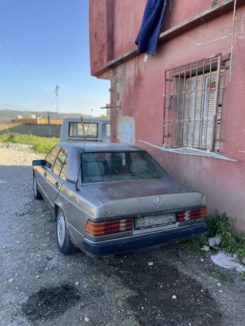Mercedes W201 1983 190d