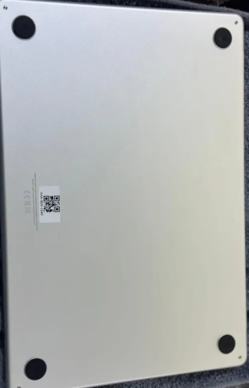 macbook m3 2024