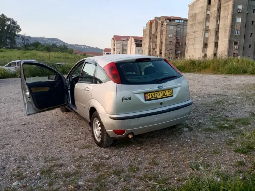 Ford Focus 5 portes 2001 