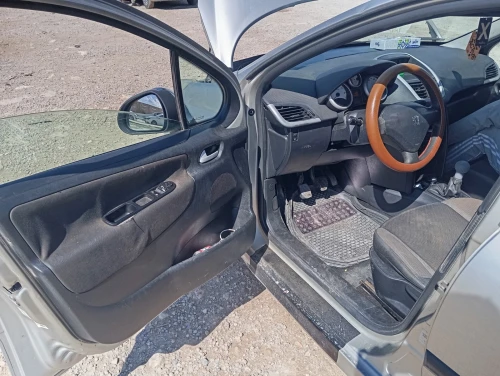 Peugeot 207 2008 207