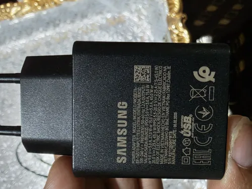 Samsung galaxy S25 ultra ( Mode in Vietnam ( Titanium Black